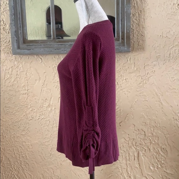 Sweater - Picture 3 of 6